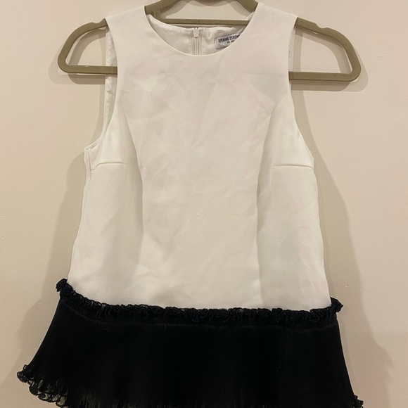 Opening ceremony top - Picture 3 of 4